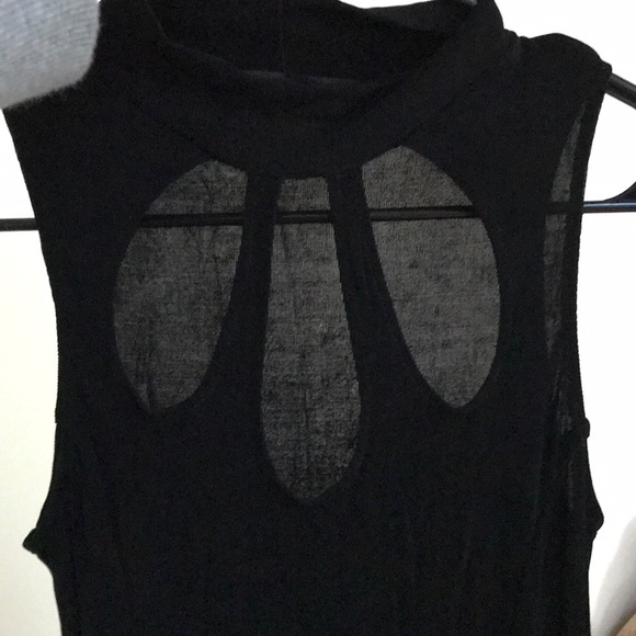 MOVING SALE - Picture 2 of 3